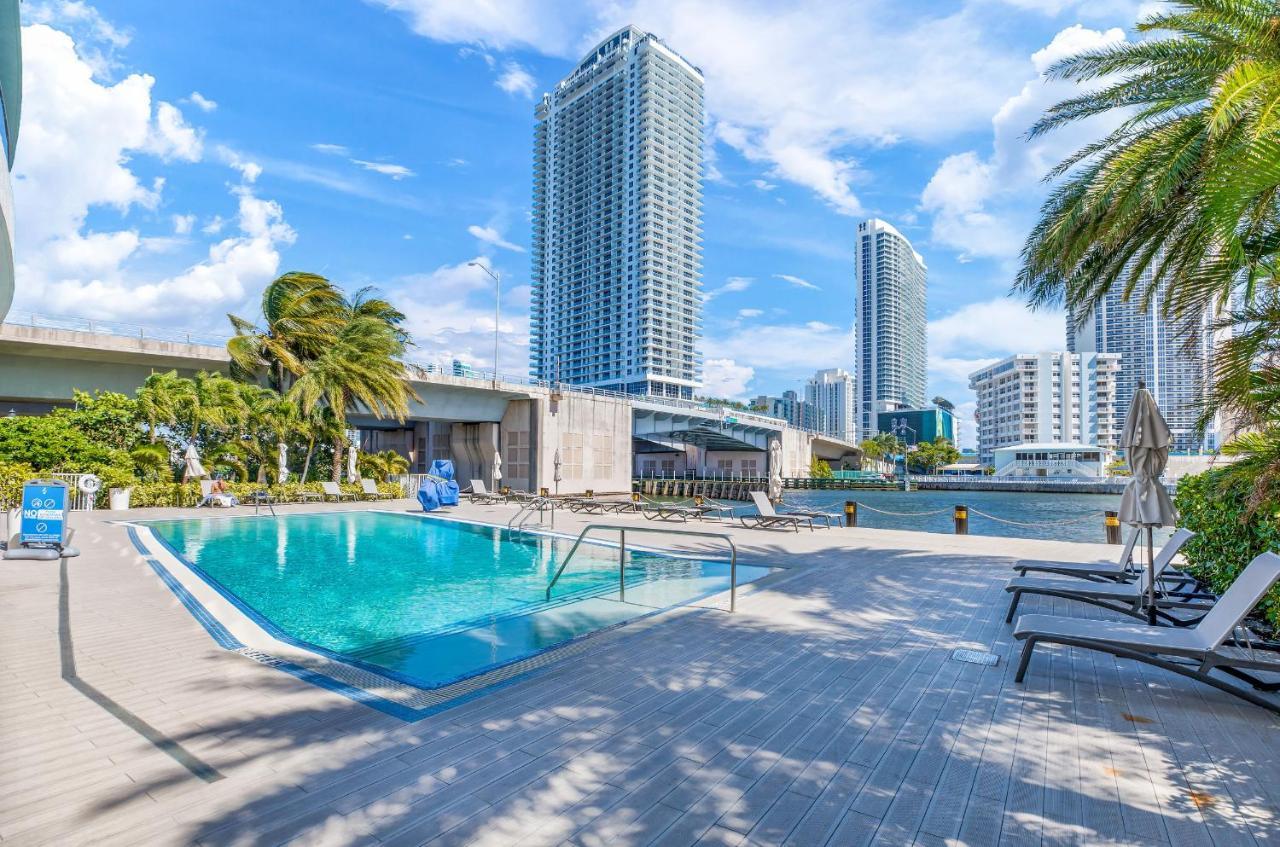 Beachwalk Resort - Vip Tower - Oceanview Unit 3 Bedroom & 3 Bathroom Hallandale Beach Exterior photo