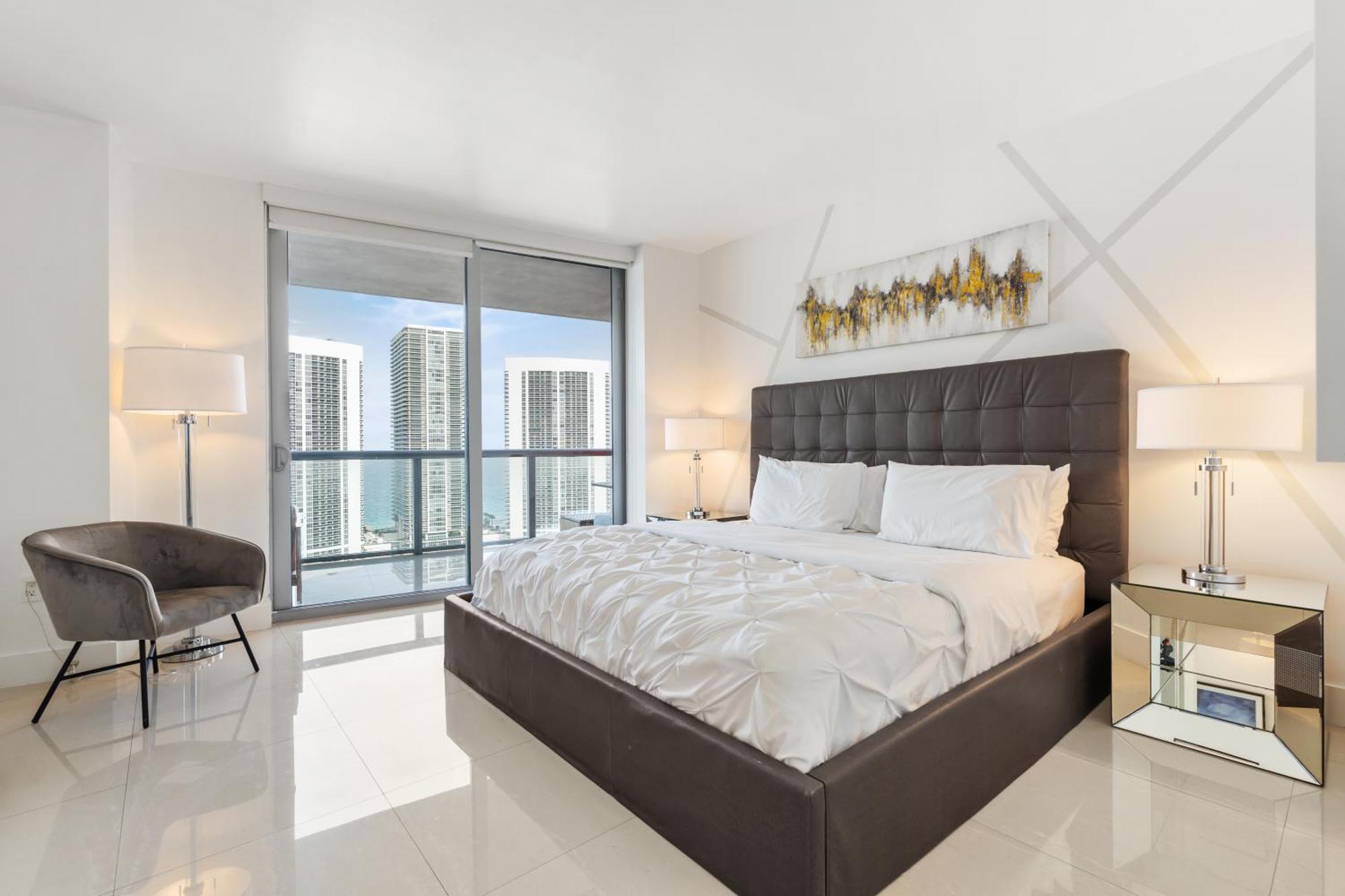 Beachwalk Resort - Vip Tower - Oceanview Unit 3 Bedroom & 3 Bathroom Hallandale Beach Exterior photo
